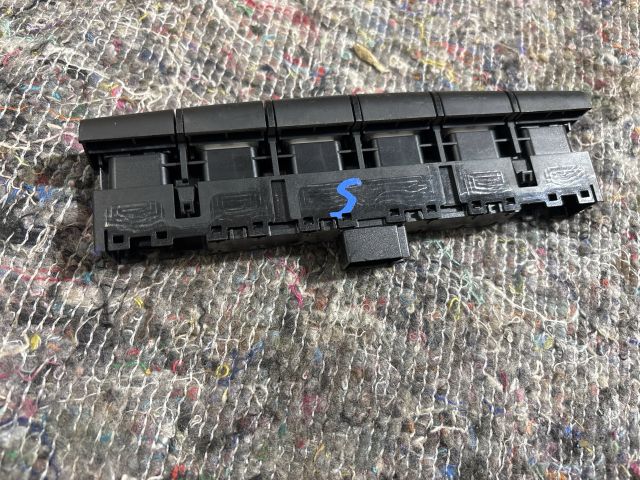 bontott SEAT TOLEDO Kipörgésgátló Kapcsoló