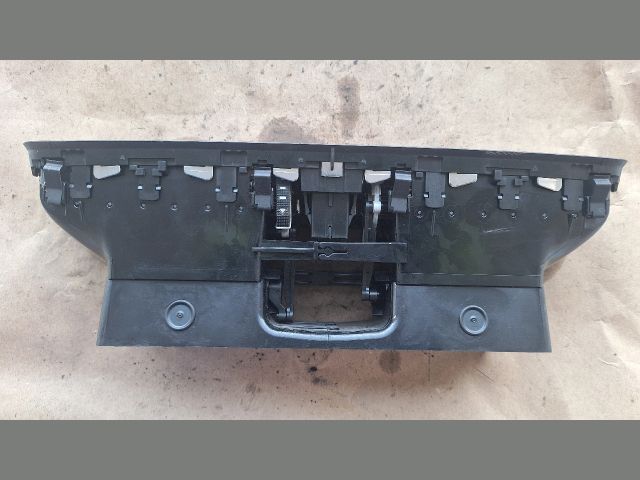 bontott SEAT TOLEDO Középső Szellőző