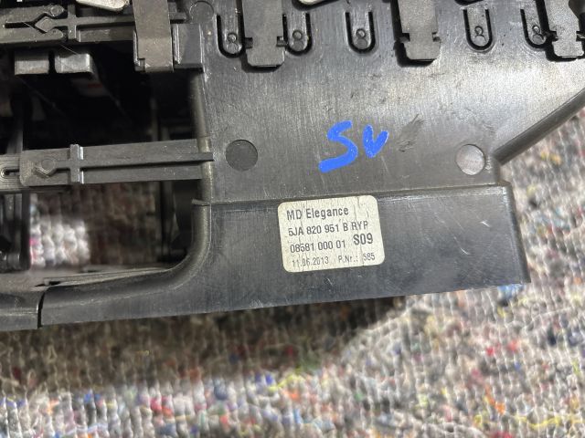 bontott SEAT TOLEDO Középső Szellőző