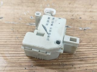 bontott SEAT TOLEDO Központizár Motor Csomagtérajtó