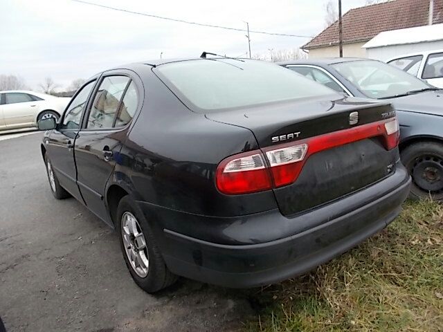 bontott SEAT TOLEDO Kürt