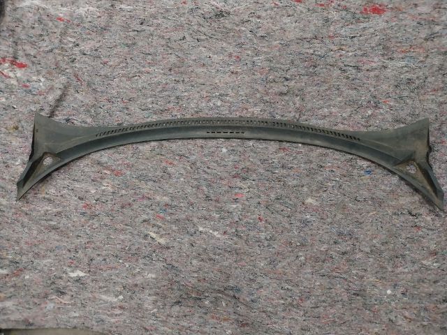 bontott SEAT TOLEDO Levélrács Tartó