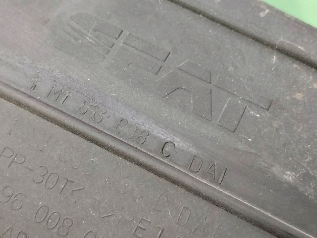 bontott SEAT TOLEDO Levélrács