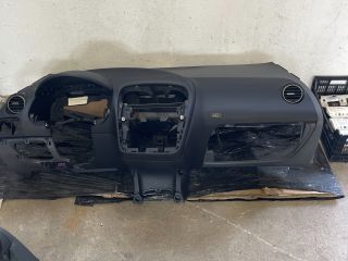 bontott SEAT TOLEDO Műszerfal Héj