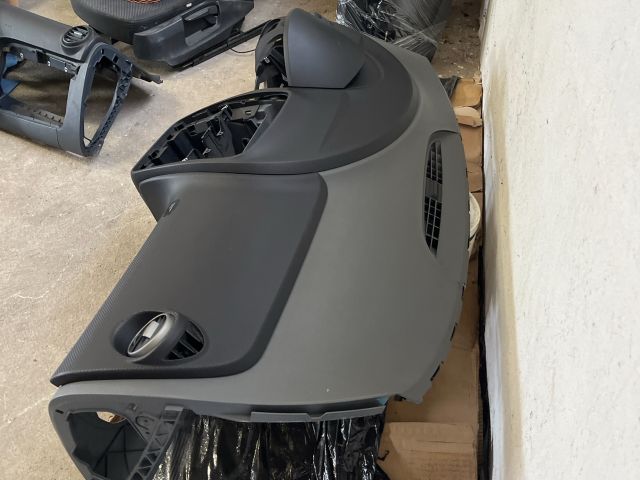 bontott SEAT TOLEDO Műszerfal Héj