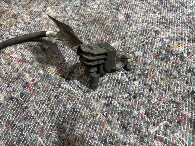 bontott SEAT TOLEDO Negatív Kábel