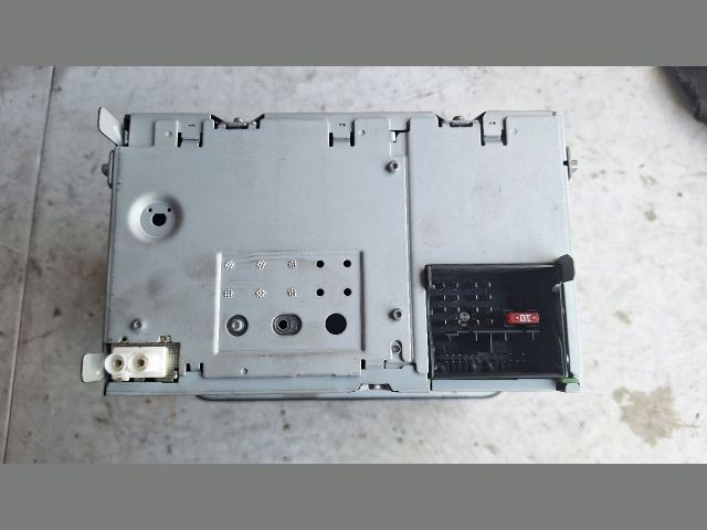 bontott SEAT TOLEDO Rádió / CD