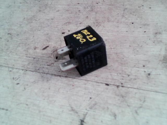 bontott SEAT TOLEDO Relé