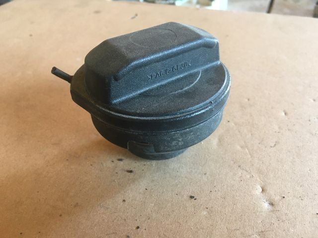 bontott SEAT TOLEDO Tanksapka