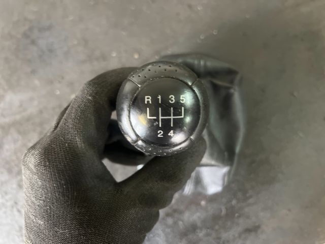 bontott SEAT TOLEDO Váltószoknya