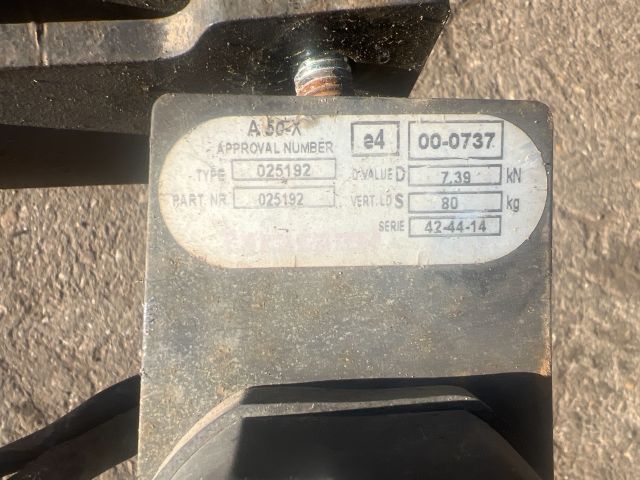 bontott SEAT TOLEDO Vonóhorog