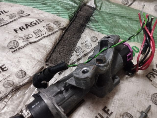 bontott SEAT TOLEDO Zárbetét Szett