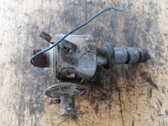 bontott SKODA 105,120 Gyújtáselosztó