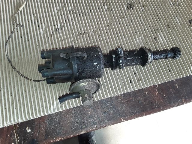 bontott SKODA 105,120 Gyújtáselosztó