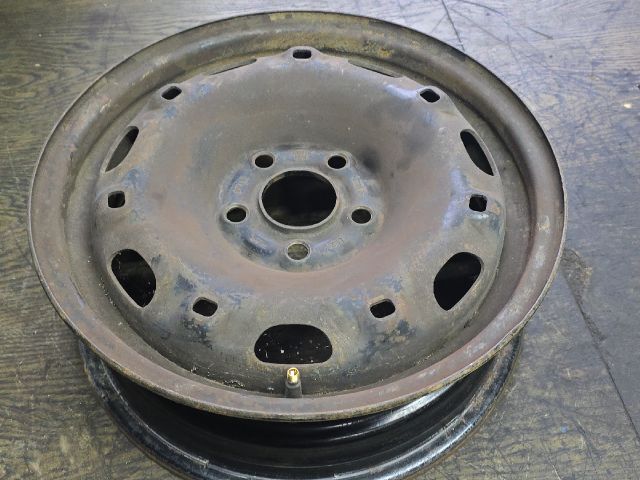 bontott SKODA  Acélfelni (1 db)