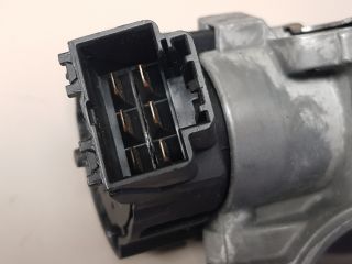 bontott SKODA CITIGO Gyújtáskapcsoló Házzal