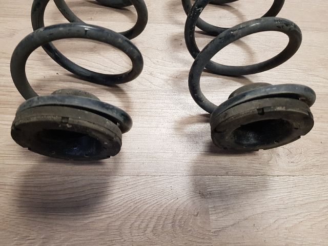 bontott SKODA CITIGO Hátsó Rugó Pár