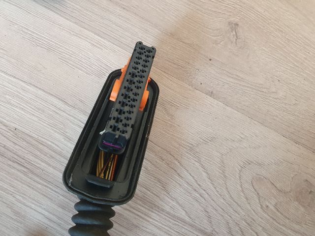 bontott SKODA CITIGO Bal első Ajtó Kábelköteg