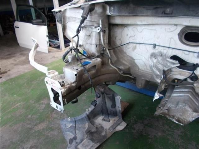 bontott SKODA CITIGO Jobb első Ütközéscsillapító