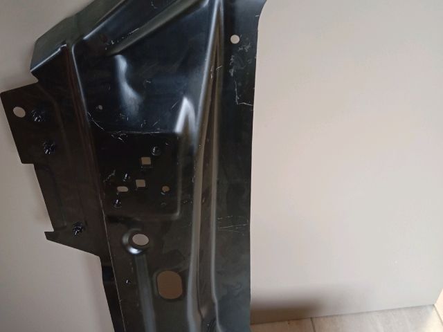 bontott SKODA ENYAQ Bal A Oszlop