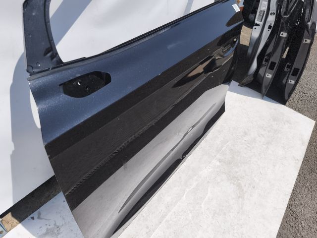 bontott SKODA ENYAQ Bal első Ajtó (Üres lemez)