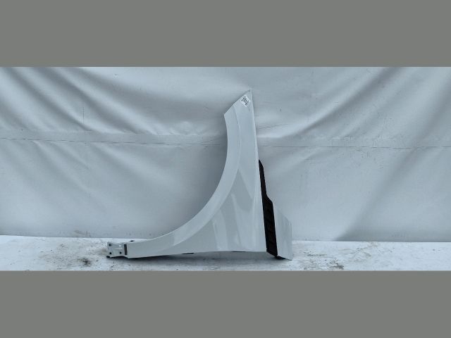 bontott SKODA ENYAQ Bal első Sárvédő