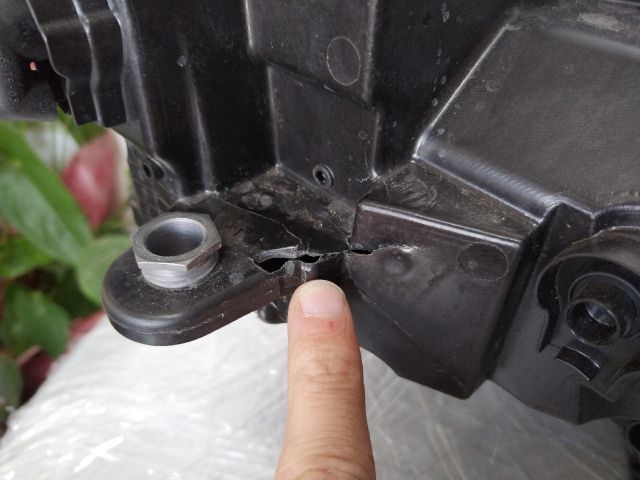 bontott SKODA ENYAQ Bal Fényszóró