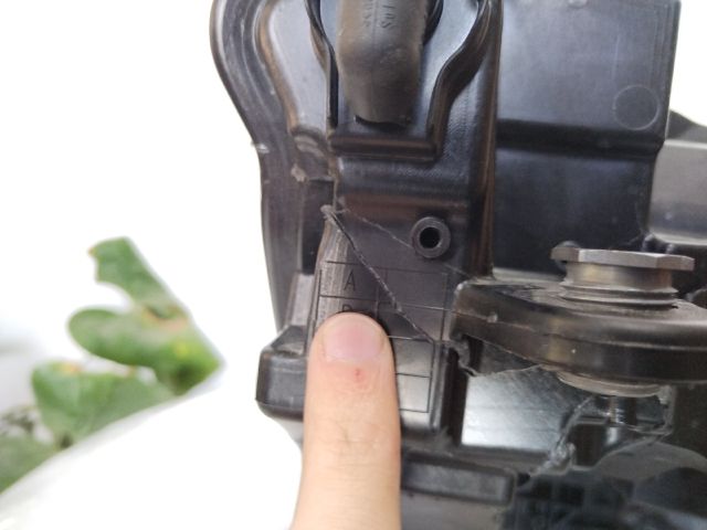 bontott SKODA ENYAQ Bal Fényszóró