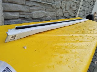 bontott SKODA ENYAQ Bal Küszöb