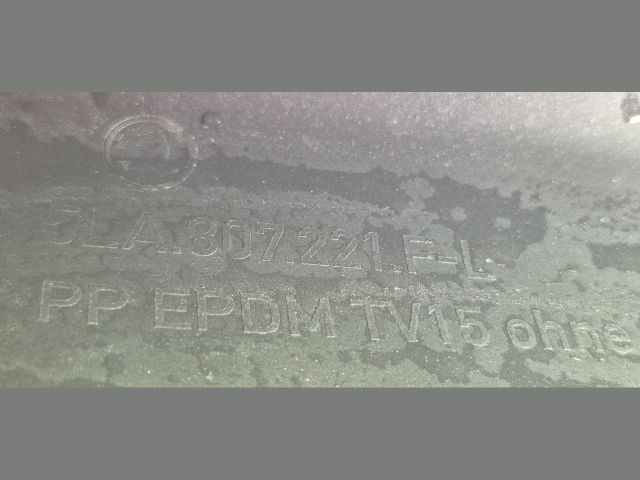 bontott SKODA ENYAQ Első Lökhárító (Üresen)