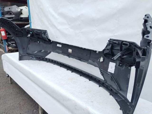 bontott SKODA ENYAQ Első Lökhárító (Üresen)