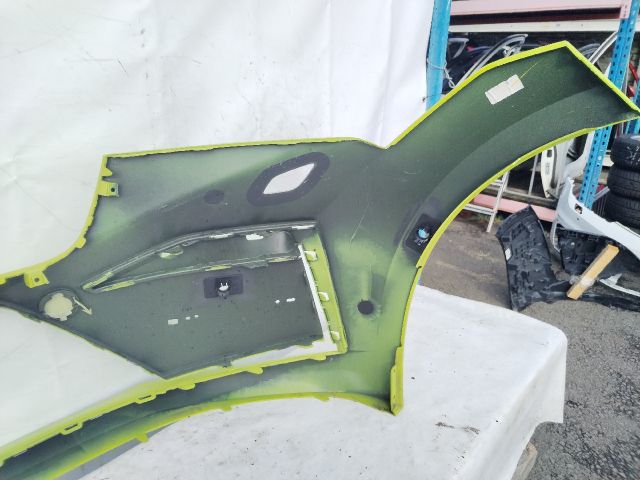 bontott SKODA ENYAQ Első Lökhárító (Üresen)