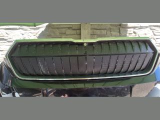 bontott SKODA ENYAQ Első Lökhárító (Üresen)