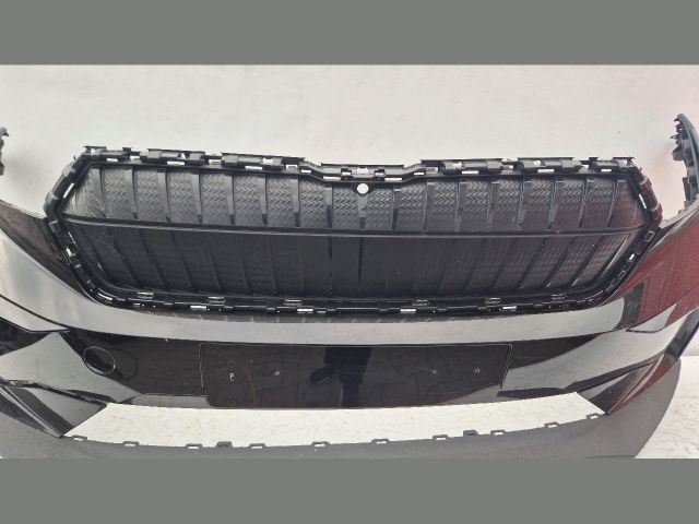 bontott SKODA ENYAQ Első Lökhárító (Üresen)