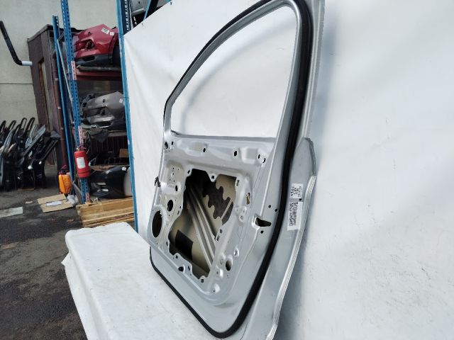 bontott SKODA ENYAQ Jobb első Ajtó (Üres lemez)