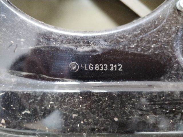 bontott SKODA ENYAQ Jobb hátsó Ajtó (Üres lemez)