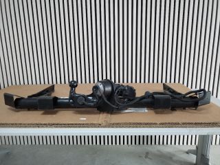 bontott SKODA ENYAQ Vonóhorog