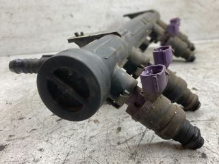 bontott SKODA FABIA I Porlasztó Sor / Híd