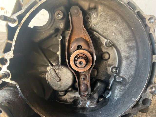 bontott SKODA FABIA I Váltó (Mechanikus)