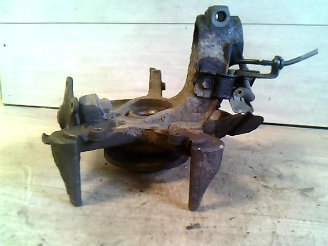 bontott SKODA FABIA I Bal első Csonkállvány Kerékaggyal