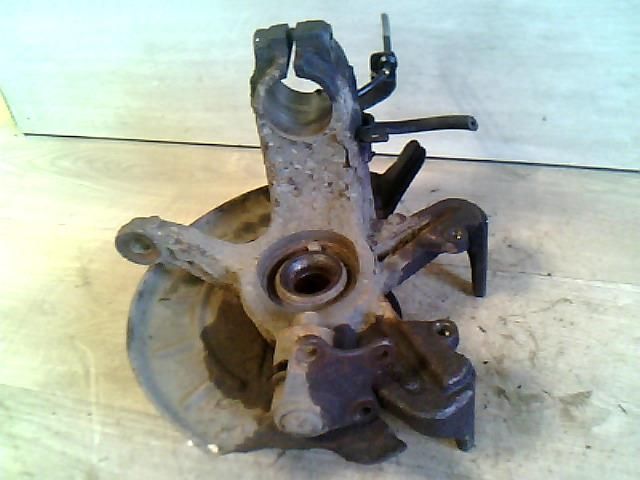 bontott SKODA FABIA I Bal első Csonkállvány Kerékaggyal