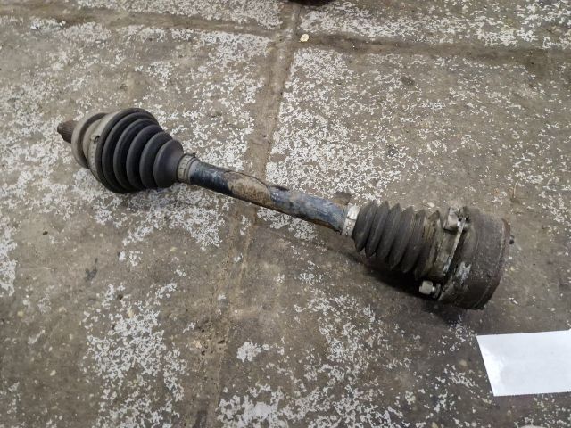 bontott SKODA FABIA I Bal Féltengely