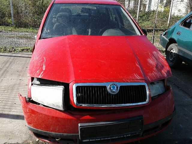 bontott SKODA FABIA I Bal Féltengely