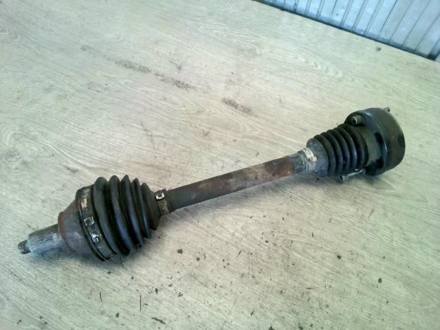 bontott SKODA FABIA I Bal Féltengely