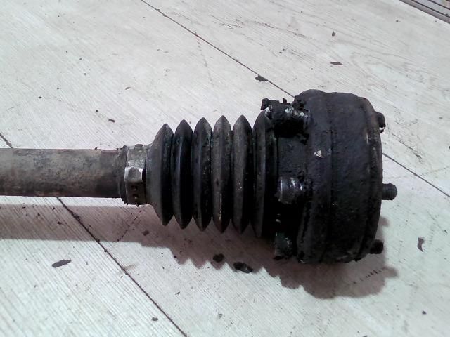 bontott SKODA FABIA I Bal Féltengely