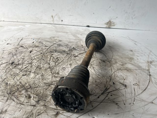 bontott SKODA FABIA I Bal Féltengely