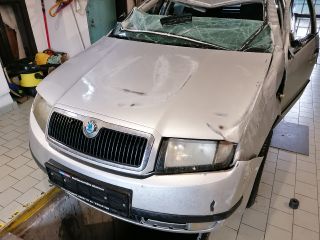 bontott SKODA FABIA I Bal hátsó Kerékagy