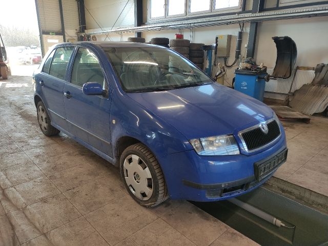 bontott SKODA FABIA I Biztosítéktábla Motortér