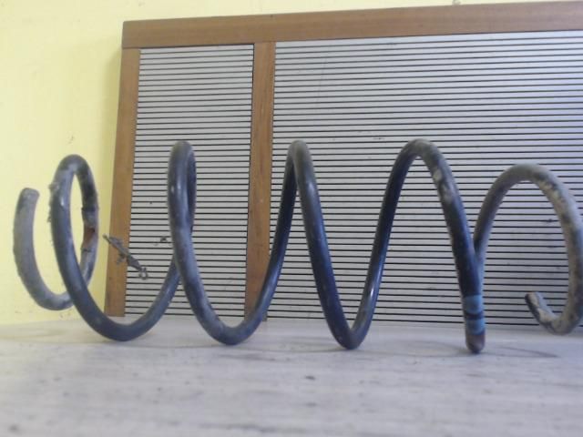 bontott SKODA FABIA I Első Rugó