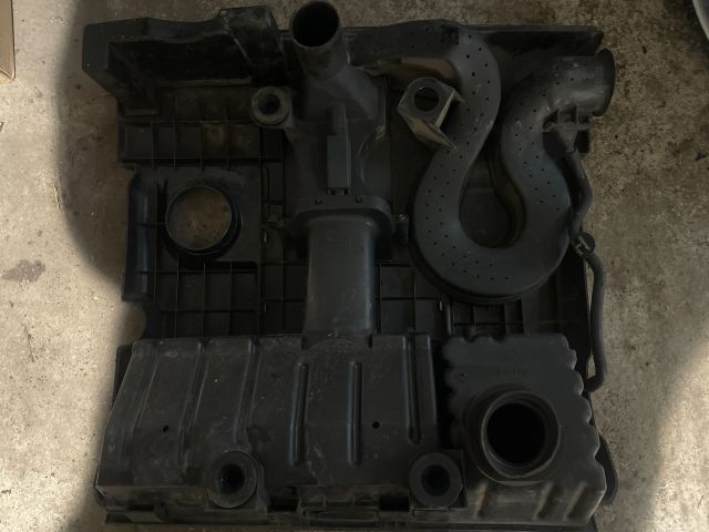 bontott SKODA FABIA I Felső Motorburkolat